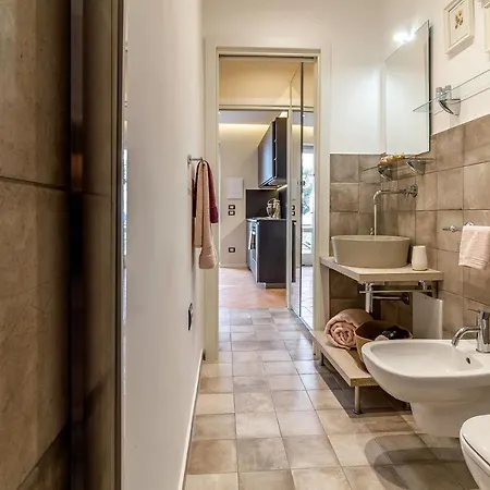 Margherita Con Hammam & Jacuzzi Apartment *
